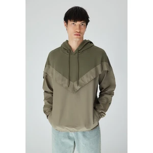 Trendyol Khaki Men's Oversize Long Sleeve Hooded Sweatshirt