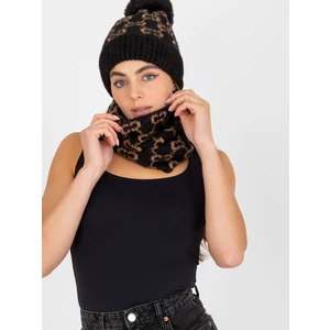 Black and camel patterned winter chimney