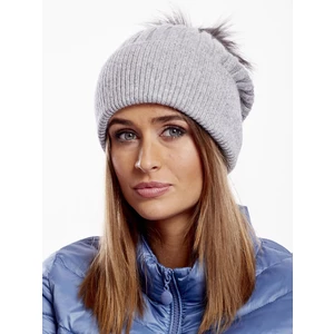 Ribbed hat with fur pompom gray