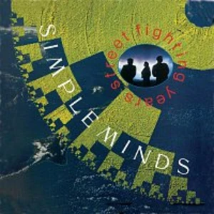 STREET FIGHTING YEARS - SIMPLE MINDS [CD album]