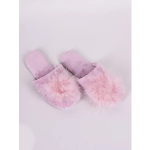 Yoclub Woman's Slippers OKL-0046K-0600