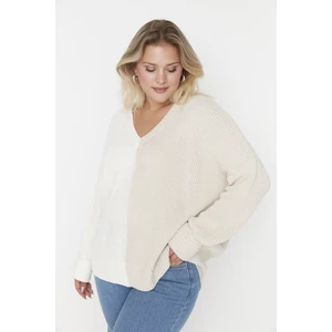 Trendyol Curve Plus Size Sweater - Beige - Regular fit