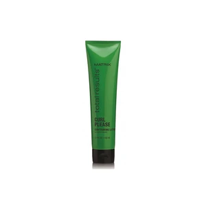 Matrix Konturovací mléko pro kudrnaté vlasy Total Results Curl Please (Contouring Lotion Curl Control Leave-in) 150 ml