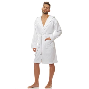 2103 White bathrobe