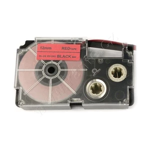 Casio XR-12FRD , 12mm x 8m, černý tisk / signální červený podklad, kompatibilní páska