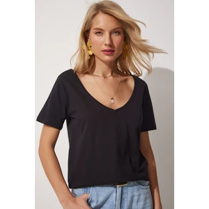 Happiness İstanbul Women's Black V-Neck Cotton Basic T-Shirt