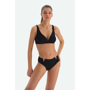 Dagi Black Triangle Wide V Wire Strand Bikini Top