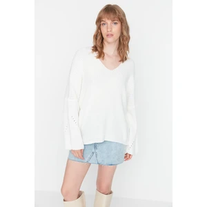 Trendyol Ecru Wool Oversized V-Neck Knitwear Sweater