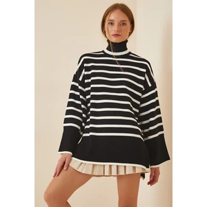 Happiness İstanbul Women's Black and White Turtleneck Striped Oversized Knitwear Sweater