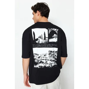 Trendyol Black Men's Oversize/Wide Cut 100% Cotton Crew Neck T-Shirt with Photo Print.