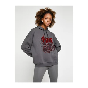 Koton Ebru Şallı Loves Sports - Keeping You Warm Hoodie. Motto Printed Rayon Sports Sweatshirt.