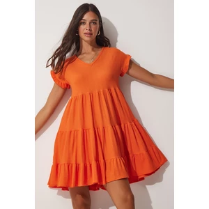 Happiness İstanbul Women's Orange V-Neck Ruffles Flare Knitted Summer Summer Dress