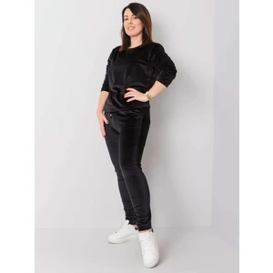 Black plus size velor set