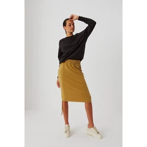 Plain skirt with a welt - olive green