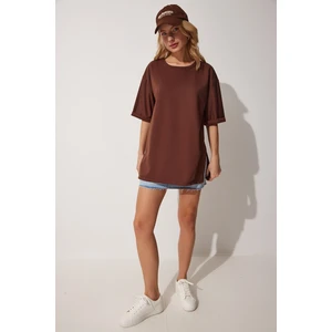 Happiness İstanbul Women's Brown Crew Neck Oversized T-Shirt with Side Slits