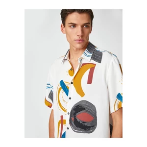 Koton Short Sleeve Shirt with Abstract Print. Classic Collar