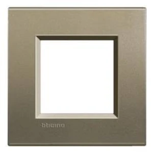 Legrand rám Living&Light bronzová LNA4802SQ