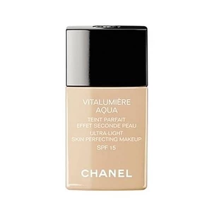 Chanel Vitalumiere Aqua, hydratační make-up 10