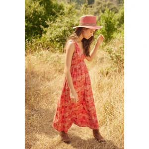 Trendyol Red Woven V-Neck Floral Maxi Dress