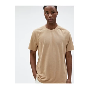 Koton Basic T-shirt Crew Neck Textured Raglan Sleeve Slim Fit.