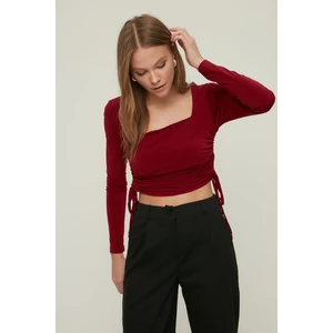 Trendyol Claret Red Square Collar Shirring Detail Fitted/Slippery Knitted Blouse with Crop