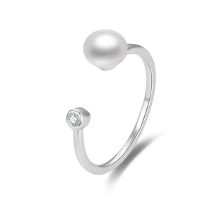 Beneto Otevřený stříbrný prsten s pravou sladkovodní perlou AGG467