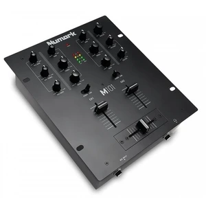 Numark M101 BK Mixer DJing