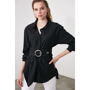 Camicia da donna  Trendyol Buckle Detailed
