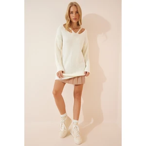 Happiness İstanbul Women's Ecru Cut Out Detailed Oversized Long Knitwear