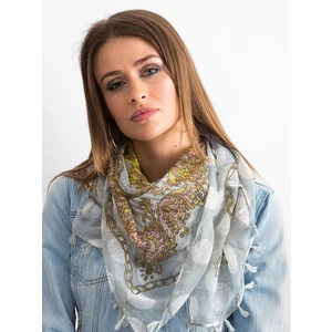 Patterned gray scarf