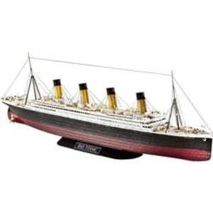 Revell Plastic ModelKit loď R.M.S. Titanic 1:700