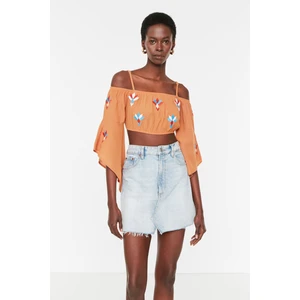 Trendyol Cinnamon Crop Blouse