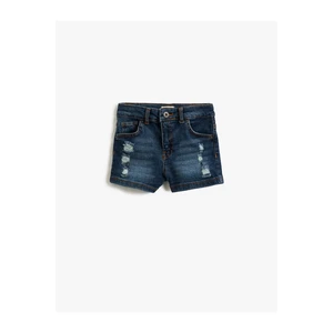 Koton Denim Shorts Worn in detail, Pockets Cotton Cotton with an Adjustable Elastic Waist.