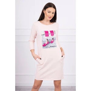 Dress with graphics 3D with zircons powdered pink