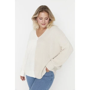 Trendyol Curve Plus Size Sweater - Beige - Regular fit