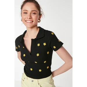 Trendyol Black Embroidery Detailed Corduroy Crop Knitted Blouse