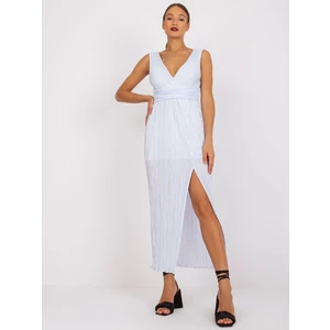 Light blue pleated dress with Ewelina slit