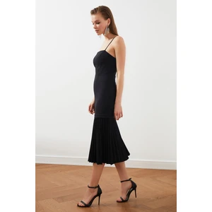 Trendyol Black Pleated Dress