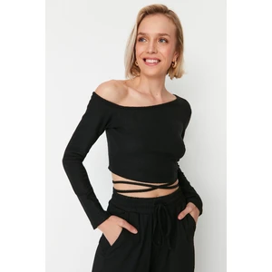 Trendyol Blouse - Black - Regular fit