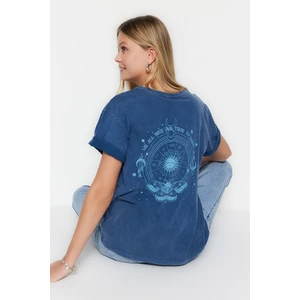 Trendyol Indigo 100% Cotton Pale Effect Back Printed Boyfriend Crew Neck Knitted T-Shirt