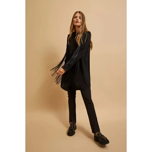 Oversize shirt with fringe