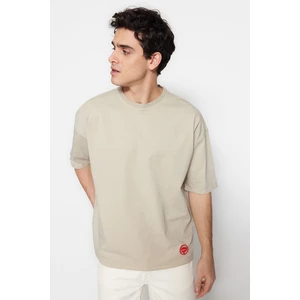 Trendyol Limited Edition Beige Men's Oversize/Wide Fit Wearing/Faded Effect 100% Cotton Thick T-Shirt with Labels.