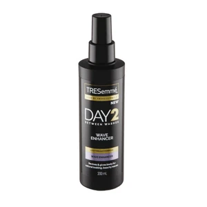 TRESemmé Sprej na zvýraznění vln Day 2 Wave Enhancer  200 ml