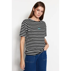 Trendyol Black Motto Embroidered Relaxed/Wide, Comfortable Cut Crewneck Knitted T-Shirt