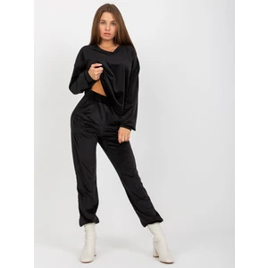 Black plain velour blouse RUE PARIS with neckline