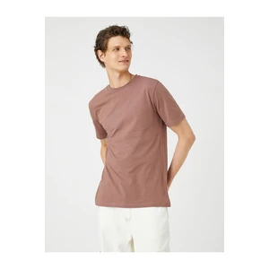 Koton Basic T-shirt with Short Sleeves, Crew Neck Slim Fit.