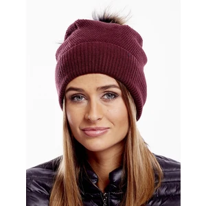 Cap with fur pompom burgundy