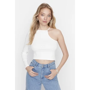 Trendyol Blouse - Ecru - Slim fit
