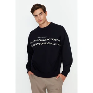 Trendyol Navy Blue Men's Oversize Fit Long Sleeve Crew Neck Printed Sweatshirt