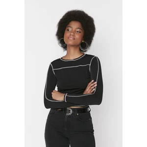 Trendyol Black Stitch Detail Crop Knitted Blouse